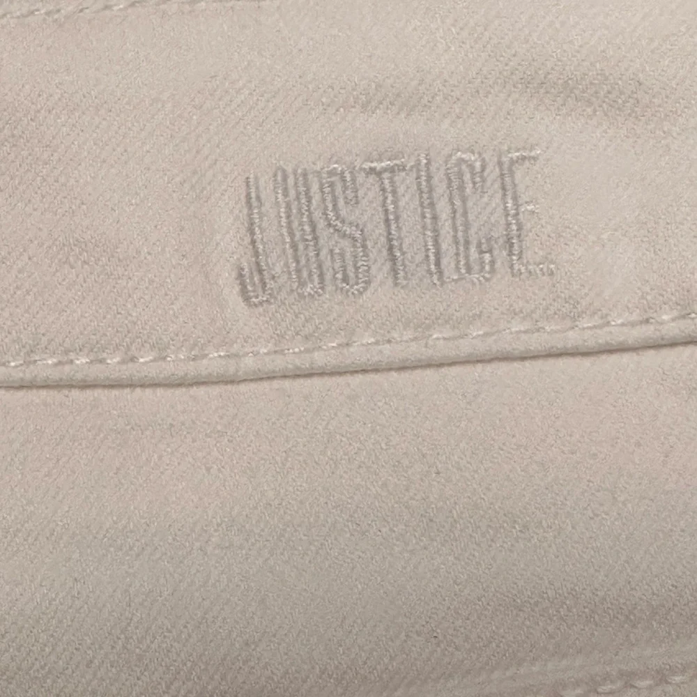 Justice White Distressed Denim Skort | Size 8